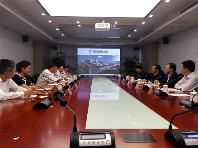 王正喜、周勇與昆山市委書記管愛國舉行工作會談