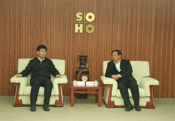 淮安市長曲福田、市政協(xié)主席王維凱到蘇豪控股集團考察調(diào)研